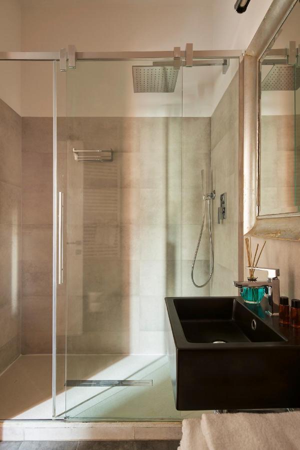 3 Master Bedrooms With Balcony On The River With Views ฟลอเรนซ์ ภายนอก รูปภาพ