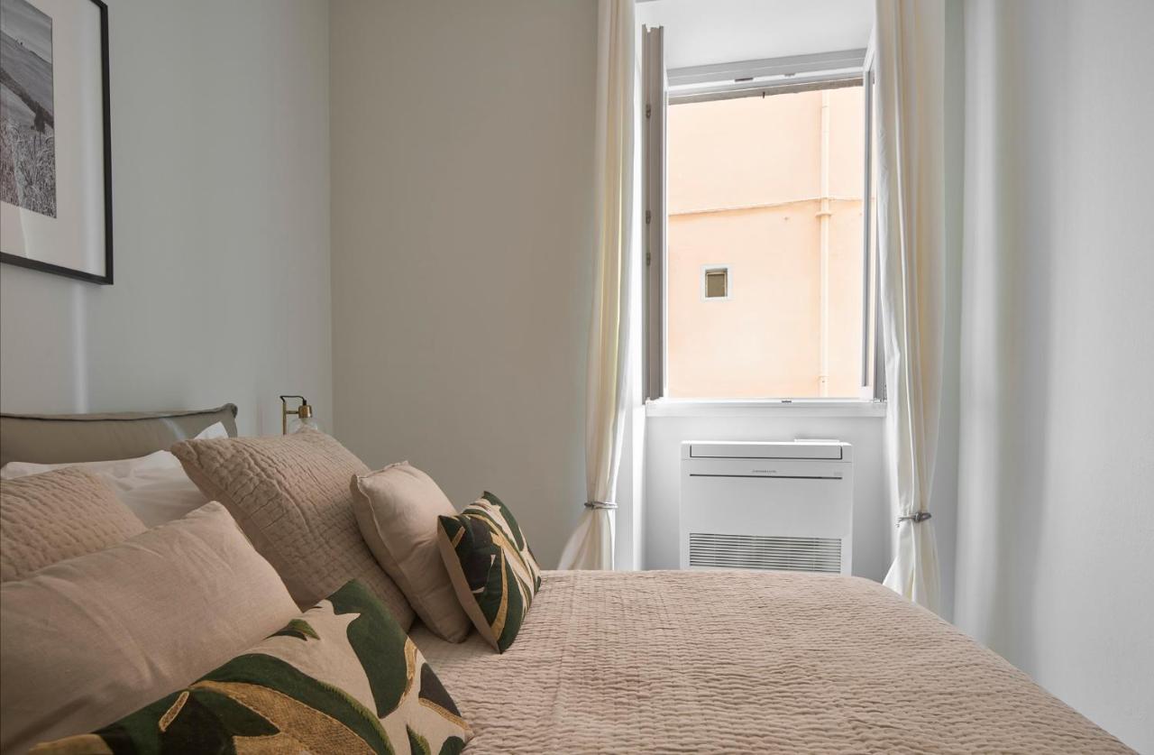 3 Master Bedrooms With Balcony On The River With Views ฟลอเรนซ์ ภายนอก รูปภาพ