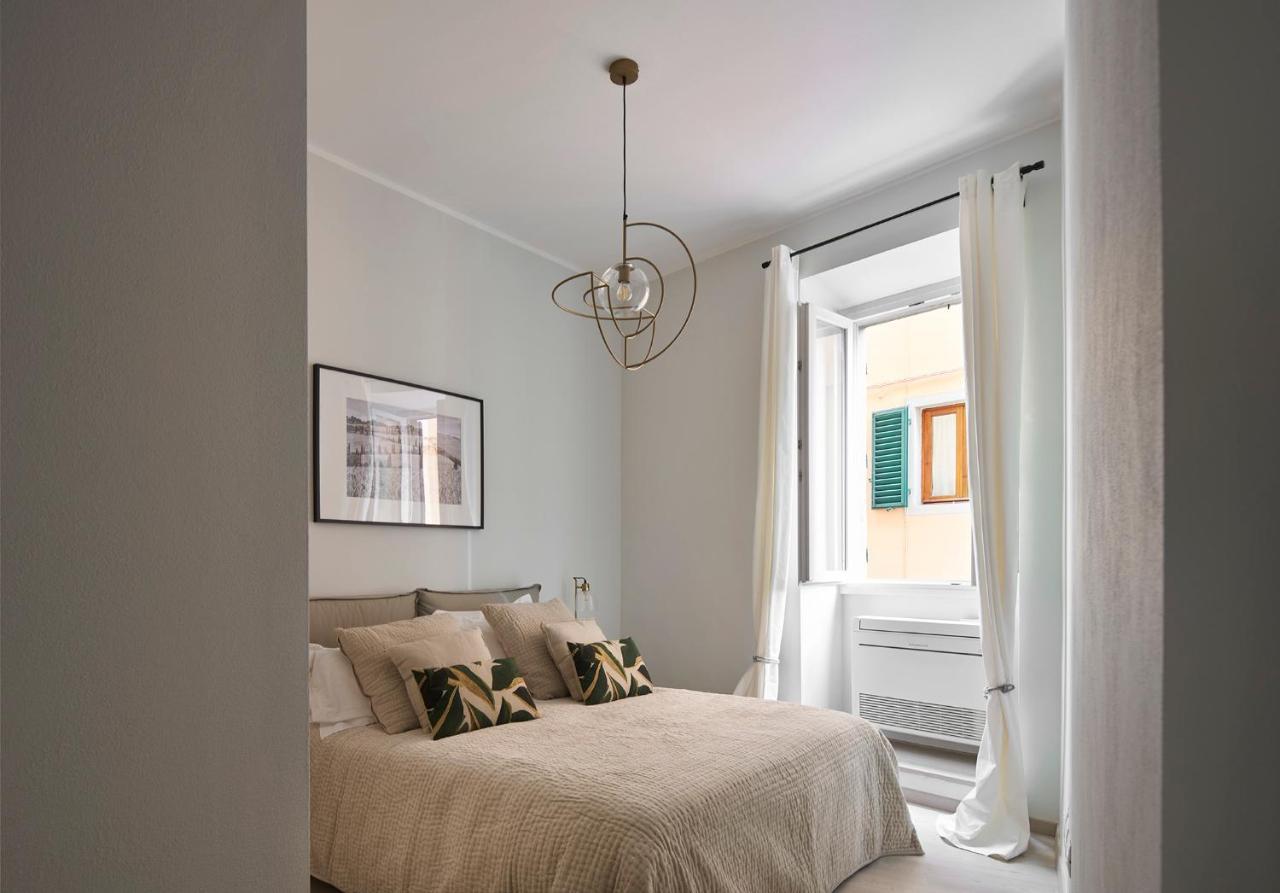 3 Master Bedrooms With Balcony On The River With Views ฟลอเรนซ์ ภายนอก รูปภาพ